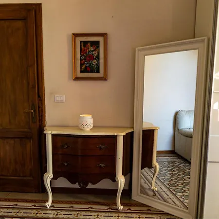 Zen Zone Guest house *